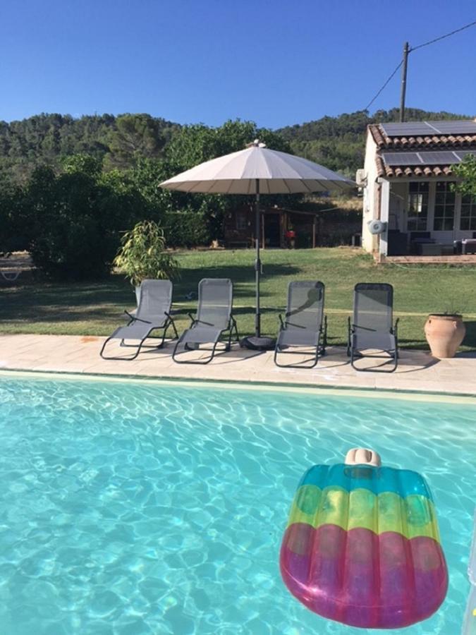 Bed and Breakfast La Vignarelle Callas Екстер'єр фото