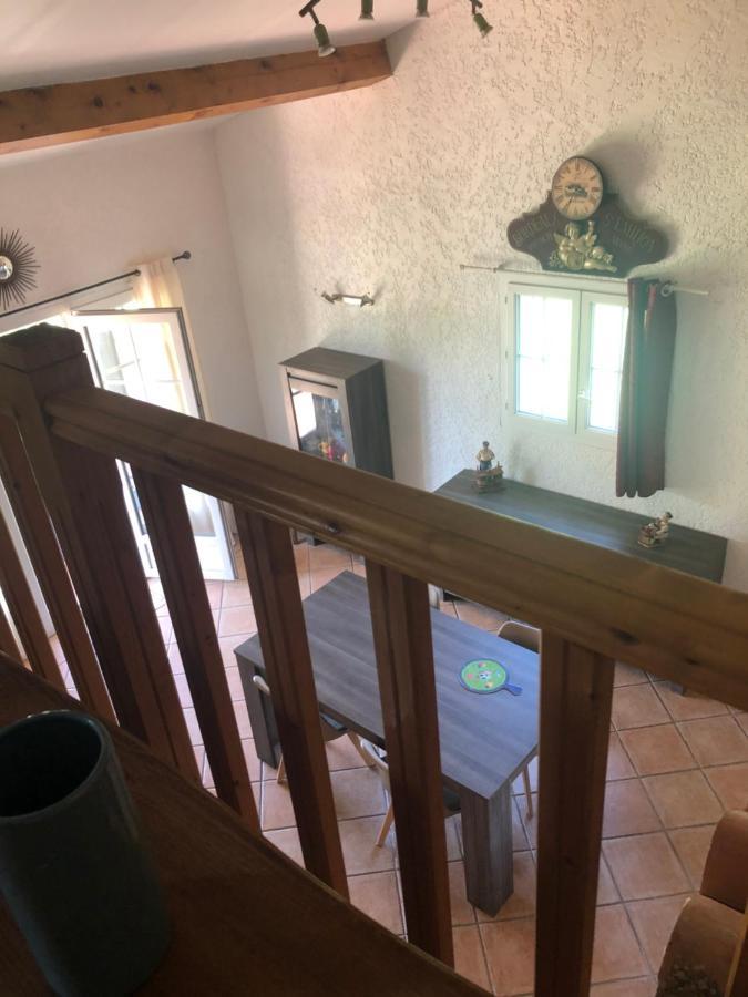 Bed and Breakfast La Vignarelle Callas Екстер'єр фото