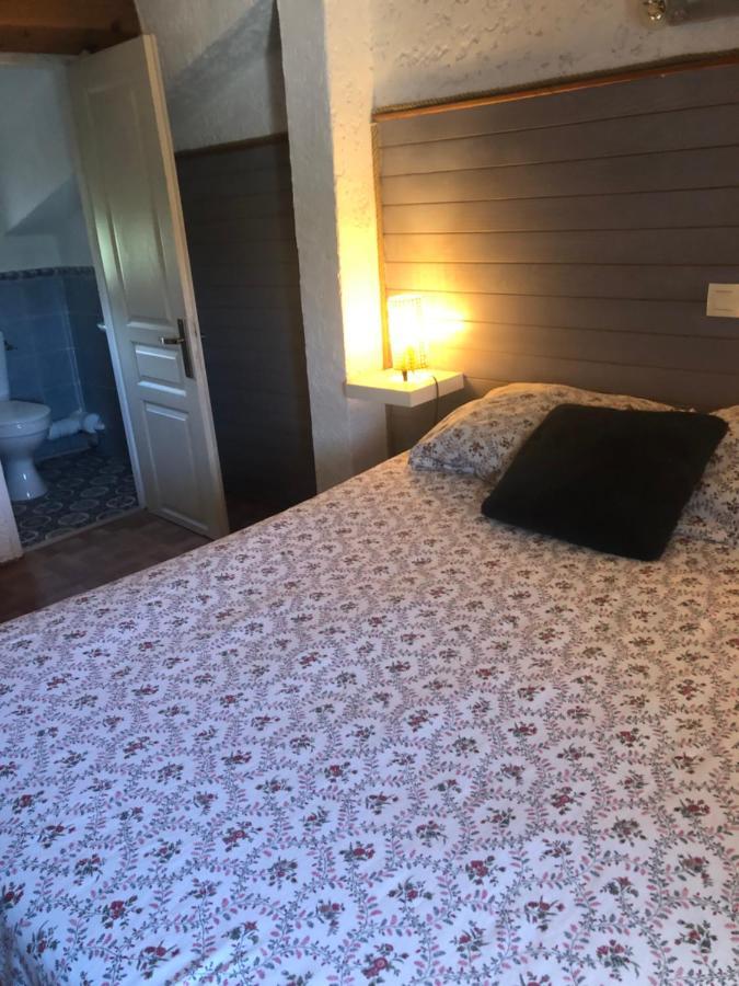 Bed and Breakfast La Vignarelle Callas Екстер'єр фото