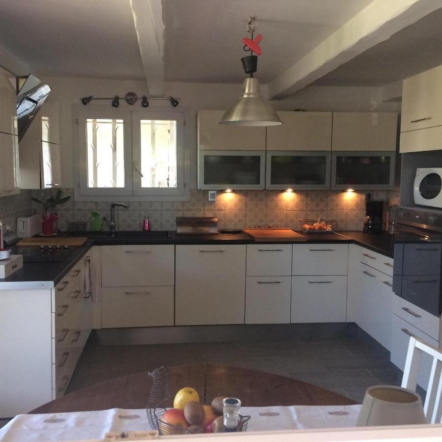 Bed and Breakfast La Vignarelle Callas Екстер'єр фото