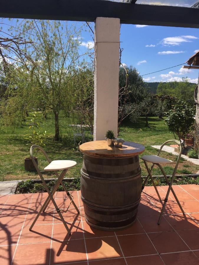 Bed and Breakfast La Vignarelle Callas Екстер'єр фото